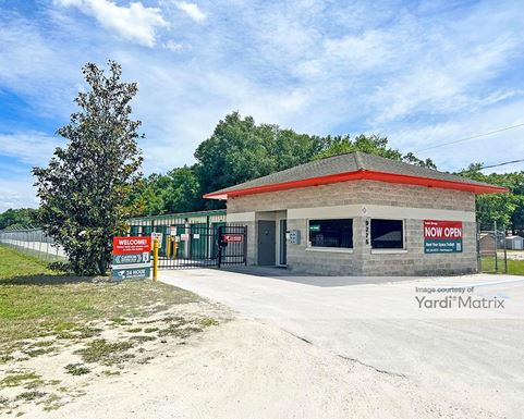 Source URL: https://cdnsc.rentcafe.com/dmslivecafe/3/1075876/1075876-1-2.jpg?width=-1&height=385&quality=80