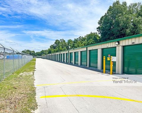 Source URL: https://cdnsc.rentcafe.com/dmslivecafe/3/1075876/1075876-1-3.jpg?width=-1&height=385&quality=80