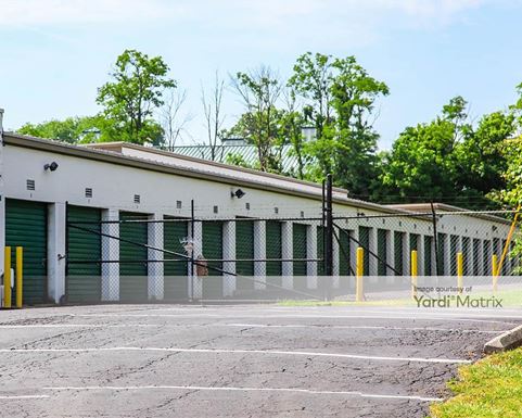 Source URL: https://cdnsc.rentcafe.com/dmslivecafe/3/1075894/1075894-1-2.jpg?width=-1&height=385&quality=80