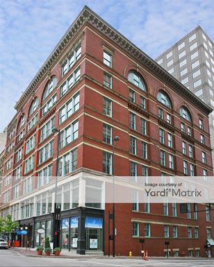 Source URL: https://cdnsc.rentcafe.com/dmslivecafe/3/1075904/1075904-1-3.jpg?width=-1&height=385&quality=80