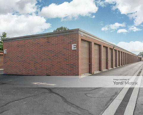 Source URL: https://cdnsc.rentcafe.com/dmslivecafe/3/1075909/1075909-1-5.jpg?width=-1&height=385&quality=80