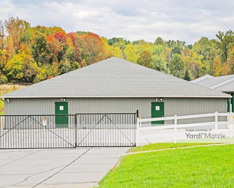 Source URL: https://cdnsc.rentcafe.com/dmslivecafe/3/1075941/1075941-1-3.jpg?width=-1&height=385&quality=80