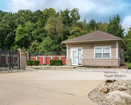 Image for Chapel Hill Self Storage Centre - 1892 Buchholzer Blvd, Akron, OH