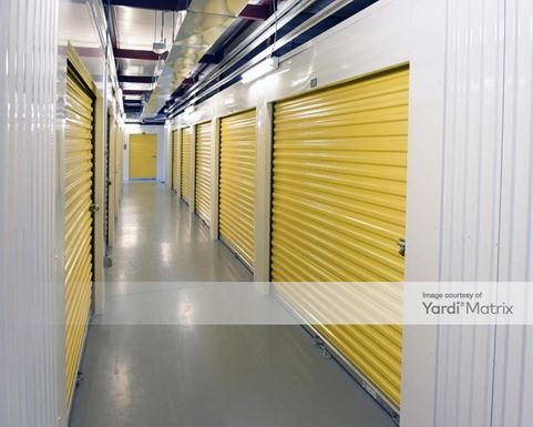 Source URL: https://cdnsc.rentcafe.com/dmslivecafe/3/1075951/1075951-1-6.jpg?width=-1&height=385&quality=80