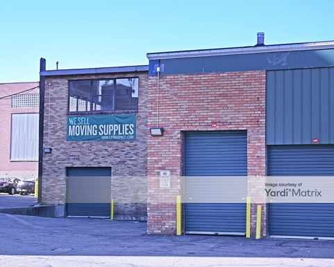 Source URL: https://cdnsc.rentcafe.com/dmslivecafe/3/1075984/1075984-1-3.jpg?width=-1&height=385&quality=80