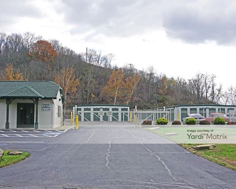 Source URL: https://cdnsc.rentcafe.com/dmslivecafe/3/1075986/1075986-1-3.jpg?width=-1&height=385&quality=80