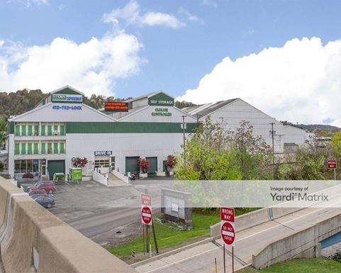 Source URL: https://cdnsc.rentcafe.com/dmslivecafe/3/1076011/1076011-1-5.jpg?width=-1&height=385&quality=80