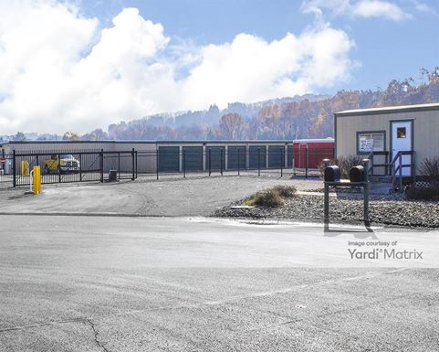 Source URL: https://cdnsc.rentcafe.com/dmslivecafe/3/1076045/1076045-1-4.jpg?width=-1&height=385&quality=80