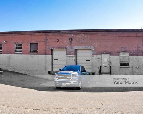 Source URL: https://cdnsc.rentcafe.com/dmslivecafe/3/1076105/1076105-1-2.jpg?width=-1&height=385&quality=80