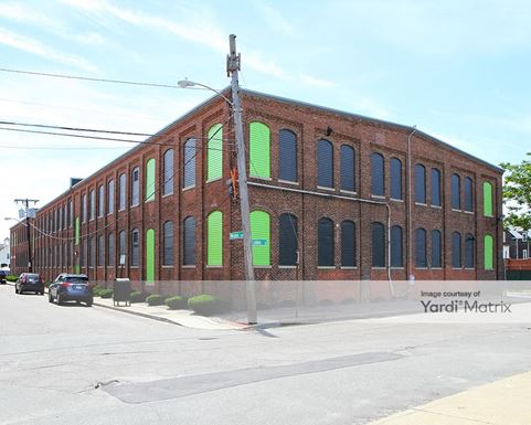 Source URL: https://cdnsc.rentcafe.com/dmslivecafe/3/1076125/1076125-1-2.jpg?width=-1&height=385&quality=80