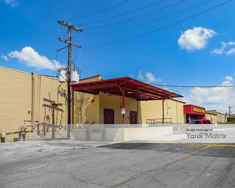 Source URL: https://cdnsc.rentcafe.com/dmslivecafe/3/1076156/1076156-1-6.jpg?width=-1&height=385&quality=80