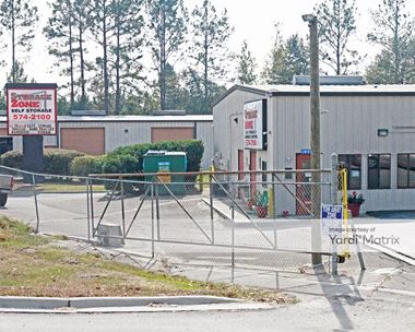 Storage Units for Rent available at 424 Capital Circle SW, Tallahassee, FL 32304