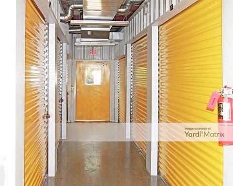 Source URL: https://cdnsc.rentcafe.com/dmslivecafe/3/1076170/1076170-1-5.jpg?width=-1&height=385&quality=80