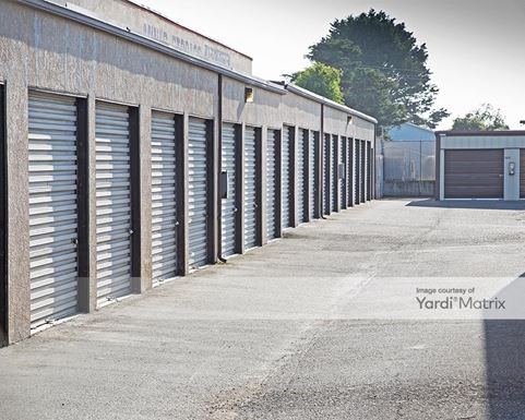 Source URL: https://cdnsc.rentcafe.com/dmslivecafe/3/1076174/1076174-1-4.jpg?width=-1&height=385&quality=80