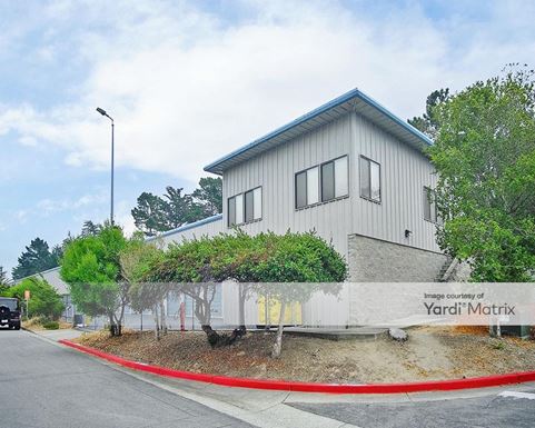 Source URL: https://cdnsc.rentcafe.com/dmslivecafe/3/1076203/1076203-1-5.jpg?width=-1&height=385&quality=80