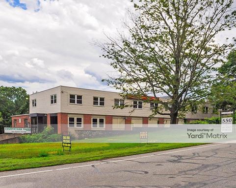 Source URL: https://cdnsc.rentcafe.com/dmslivecafe/3/1076214/1076214-1-2.jpg?width=-1&height=385&quality=80