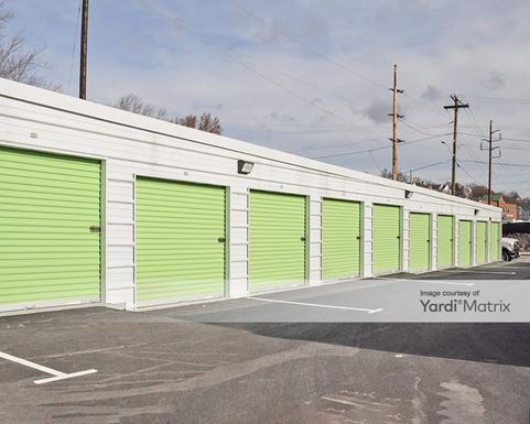 Source URL: https://cdnsc.rentcafe.com/dmslivecafe/3/1076252/1076252-1-4.jpg?width=-1&height=385&quality=80