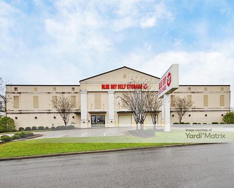 Source URL: https://cdnsc.rentcafe.com/dmslivecafe/3/1076268/1076268-1-2.jpg?width=-1&height=385&quality=80