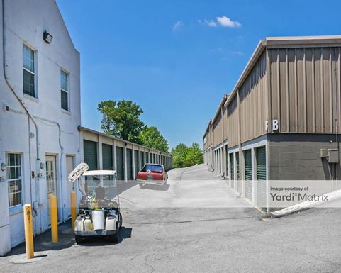 Source URL: https://cdnsc.rentcafe.com/dmslivecafe/3/1076272/1076272-1-6.jpg?width=-1&height=385&quality=80