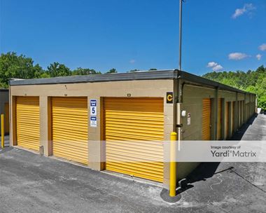 Storage Units for Rent available at 2630 Center Point Pkwy, Birmingham, AL 35215