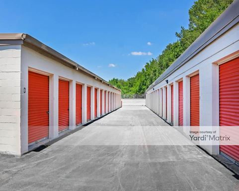 Source URL: https://cdnsc.rentcafe.com/dmslivecafe/3/1076277/1076277-1-5.jpg?width=-1&height=385&quality=80