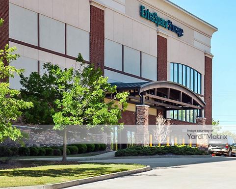 Source URL: https://cdnsc.rentcafe.com/dmslivecafe/3/1076281/1076281-1-4.jpg?width=-1&height=385&quality=80