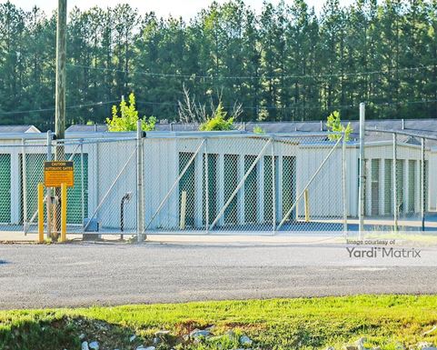 Source URL: https://cdnsc.rentcafe.com/dmslivecafe/3/1076291/1076291-1-2.jpg?width=-1&height=385&quality=80