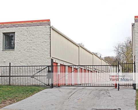 Source URL: https://cdnsc.rentcafe.com/dmslivecafe/3/1076307/1076307-1-2.jpg?width=-1&height=385&quality=80