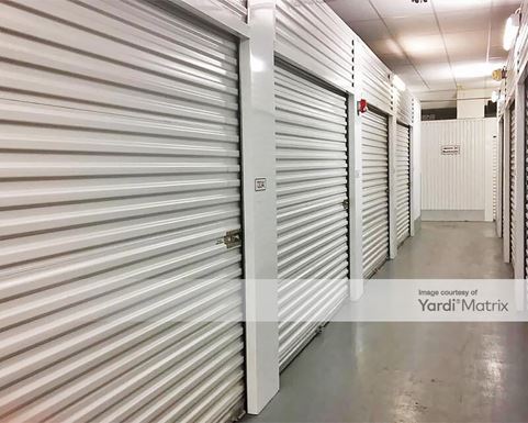 Source URL: https://cdnsc.rentcafe.com/dmslivecafe/3/1076315/1076315-1-3.jpg?width=-1&height=385&quality=80