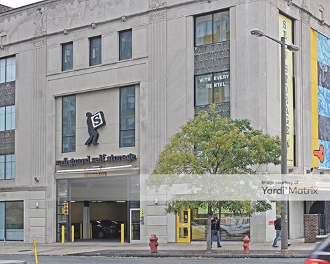 Source URL: https://cdnsc.rentcafe.com/dmslivecafe/3/1076317/1076317-1-2.jpg?width=-1&height=385&quality=80