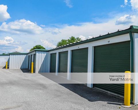 Source URL: https://cdnsc.rentcafe.com/dmslivecafe/3/1076331/1076331-1-2.jpg?width=-1&height=385&quality=80