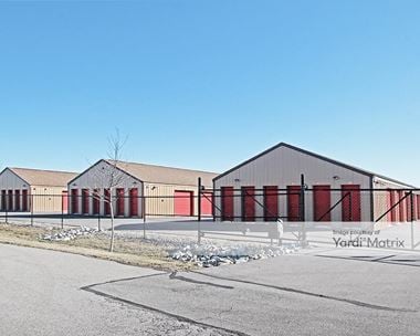 Storage Units for Rent available at 711 Commerce Drive, Franklin, IN 46131