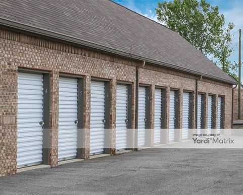 Source URL: https://cdnsc.rentcafe.com/dmslivecafe/3/1076359/1076359-1-3.jpg?width=-1&height=385&quality=80