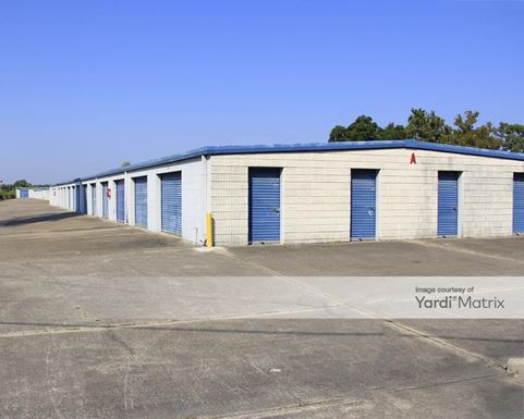 Source URL: https://cdnsc.rentcafe.com/dmslivecafe/3/1076392/1076392-1-2.jpg?width=-1&height=385&quality=80