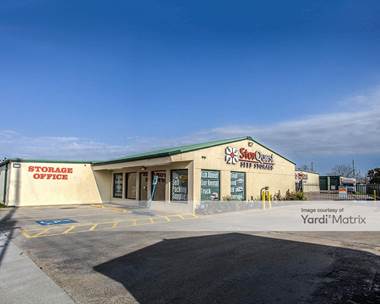 Storage Units for Rent available at 15701 East Freeway Service Road, Channelview, TX 77530