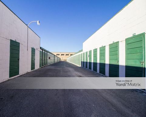 Source URL: https://cdnsc.rentcafe.com/dmslivecafe/3/1076402/1076402-1-2.jpg?width=-1&height=385&quality=80