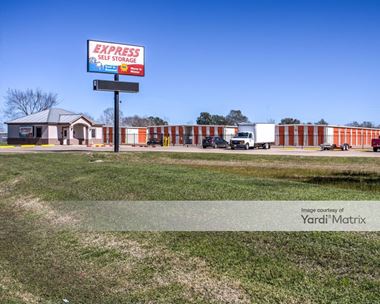 Storage Units for Rent available at 1597 Highway 35 Bypass South, Alvin, TX 77511