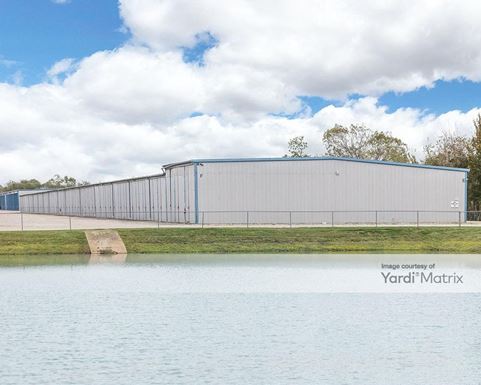 Source URL: https://cdnsc.rentcafe.com/dmslivecafe/3/1076408/1076408-1-4.jpg?width=-1&height=385&quality=80