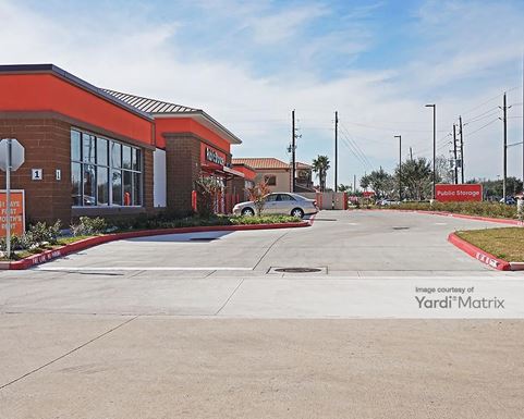 Source URL: https://cdnsc.rentcafe.com/dmslivecafe/3/1076418/1076418-1-4.jpg?width=-1&height=385&quality=80