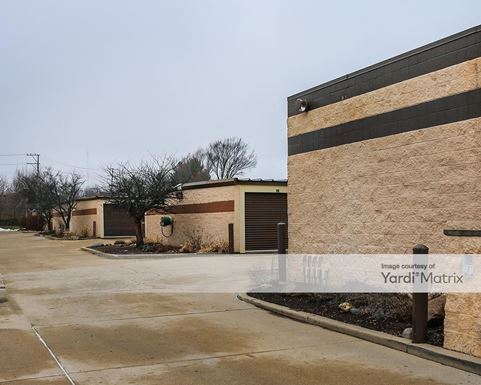 Source URL: https://cdnsc.rentcafe.com/dmslivecafe/3/1076432/1076432-1-5.jpg?width=-1&height=385&quality=80