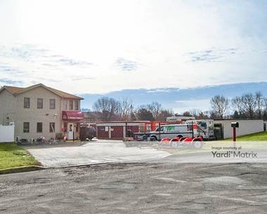 Storage Units for Rent available at 905 Geneva, Shorewood, IL 60404