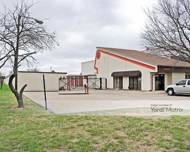 Storage Units for Rent available at 9420 East 71st Street, Tulsa, OK 74133