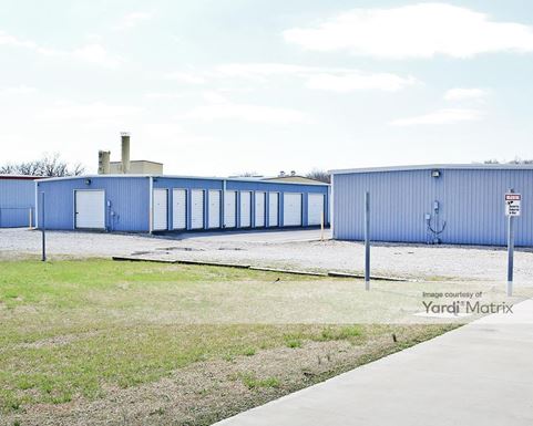 Source URL: https://cdnsc.rentcafe.com/dmslivecafe/3/1076500/1076500-1-3.jpg?width=-1&height=385&quality=80