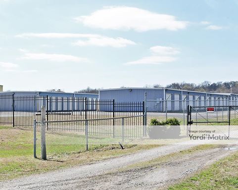 Source URL: https://cdnsc.rentcafe.com/dmslivecafe/3/1076500/1076500-1-4.jpg?width=-1&height=385&quality=80