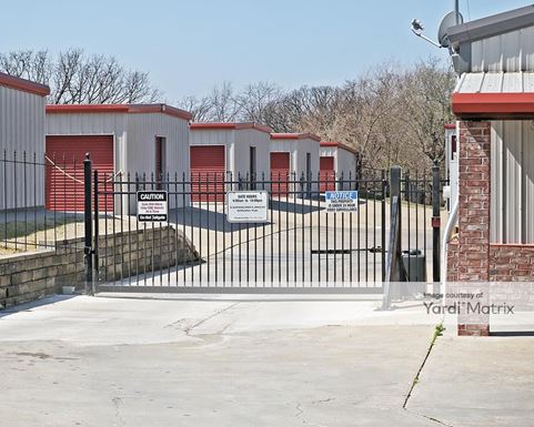 Source URL: https://cdnsc.rentcafe.com/dmslivecafe/3/1076502/1076502-1-2.jpg?width=-1&height=385&quality=80