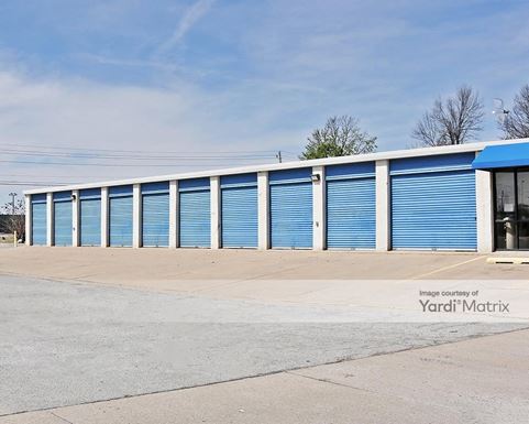 Source URL: https://cdnsc.rentcafe.com/dmslivecafe/3/1076504/1076504-1-3.jpg?width=-1&height=385&quality=80