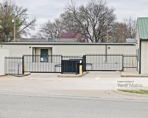 Source URL: https://cdnsc.rentcafe.com/dmslivecafe/3/1076514/1076514-1-2.jpg?width=-1&height=385&quality=80