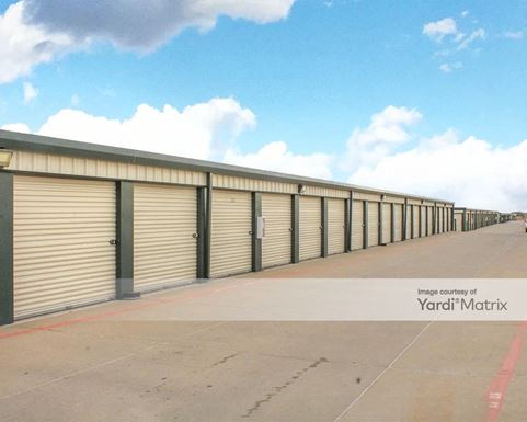 Source URL: https://cdnsc.rentcafe.com/dmslivecafe/3/1076532/1076532-1-2.jpg?width=-1&height=385&quality=80