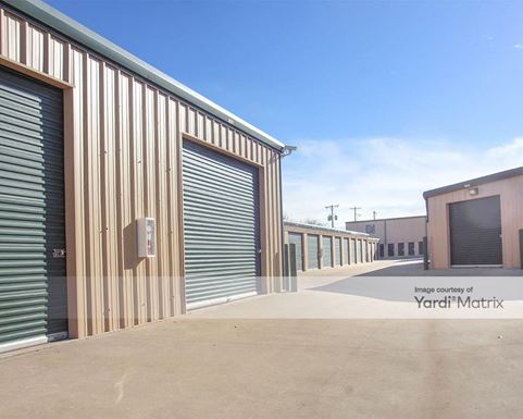 Source URL: https://cdnsc.rentcafe.com/dmslivecafe/3/1076533/1076533-1-5.jpg?width=-1&height=385&quality=80