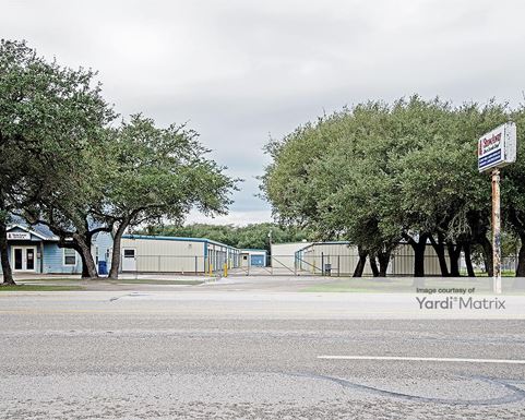 Source URL: https://cdnsc.rentcafe.com/dmslivecafe/3/1076544/1076544-1-1.jpg?width=-1&height=385&quality=80